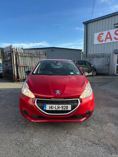 Peugeot 208 1.2 petrol NCT TAX LOW KMS 382213763
