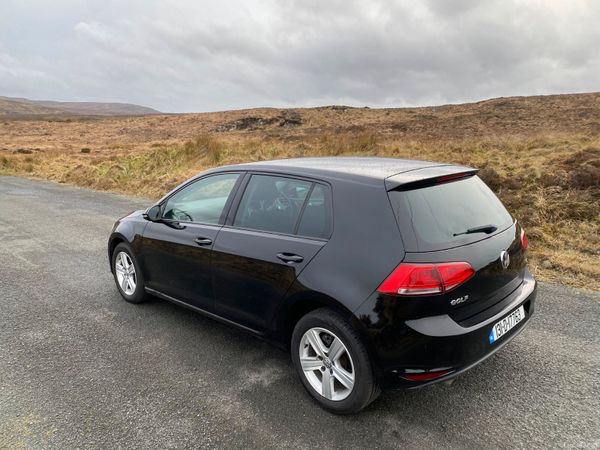 Volkswagen Golf 2013 382214363