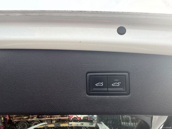 181 VOLKSWAGEN TIGUAN 2.0TDIALLSPACE - - AUTOMATIC 382219635