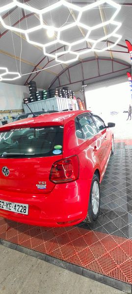 162VW Polo- low milage very Clean car 382227057