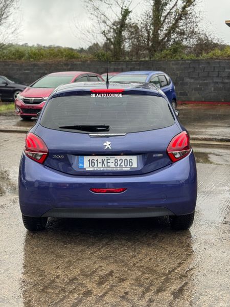 Peugeot 208 1.2 Automatic 32000KM 2016 High Spec 382348885