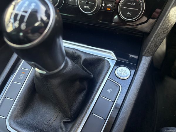 2017 Volkswagen Passat 2.0TDI 150bhp Highline 382390143