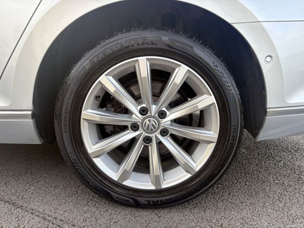 2017 Volkswagen Passat 2.0TDI 150bhp Highline 382390107