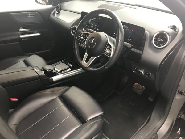 Mercedes-Benz B-Class 2019 382301741