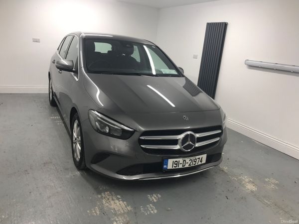 Mercedes-Benz B-Class 2019 382301737
