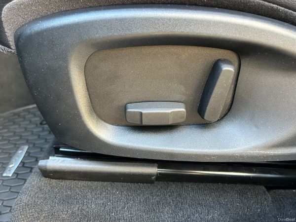 2017 JAGUAR F PACE R SPORT PANORAMIC SUNROOF 382314551