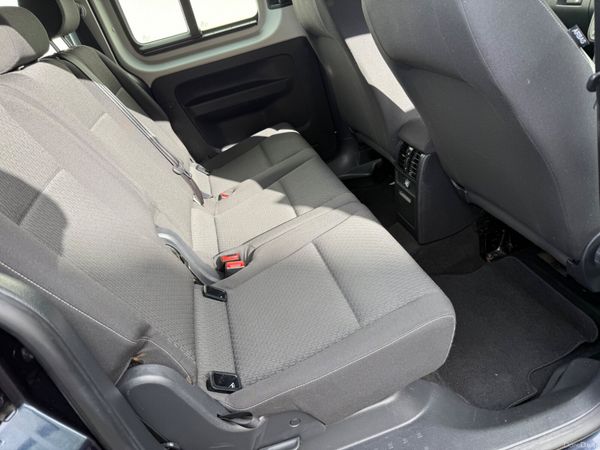 2017 Volkswagen Caddy Maxi Life 7 Seater DSG 382316599