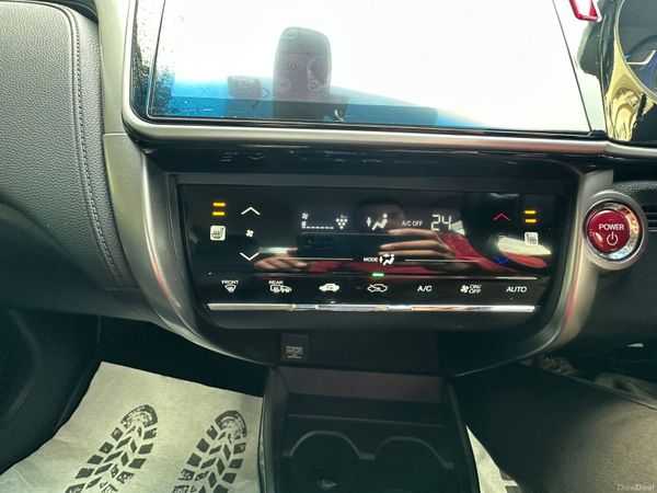 HONDA GRACE/CIVIC 2017 SPORTS  78800 KM 382327925