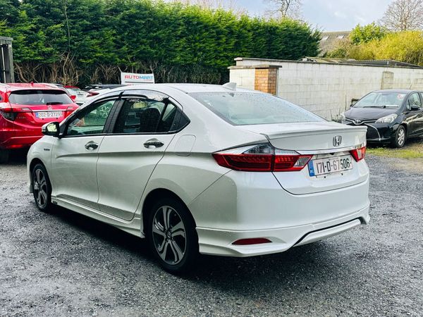 HONDA GRACE/CIVIC 2017 SPORTS  78800 KM 382327931