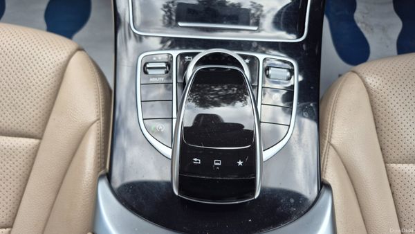 Mercedes-Benz C-Class 2015 Automatic 382467147