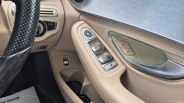 Mercedes-Benz C-Class 2015 Automatic 382467153