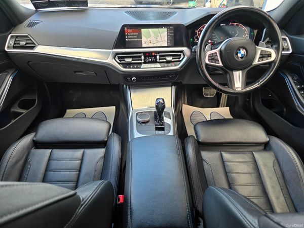 BMW 3-Series 2021 M- SPORT Portimao Blue Metallic 382468509