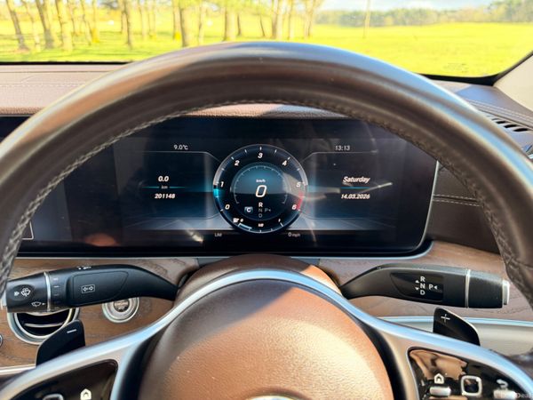 Mercedes-Benz E-Class 2019 382479387