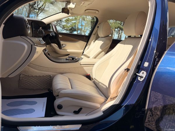 Mercedes-Benz E-Class 2019 382479397