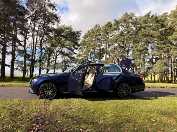 Mercedes-Benz E-Class 2019 382479415