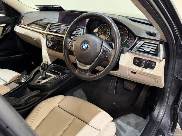 BMW 330E Sport - Only 97km 382484683