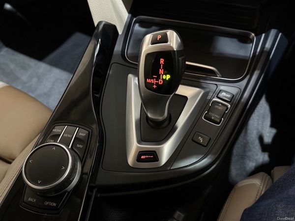 BMW 330E Sport - Only 97km 382484685