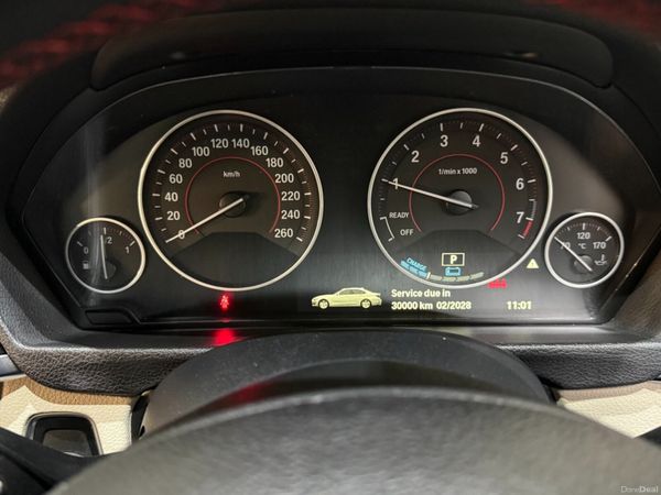 BMW 330E Sport - Only 97km 382484695