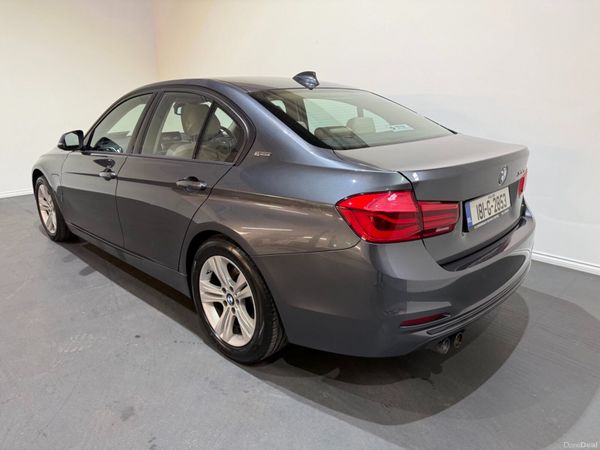 BMW 330E Sport - Only 97km 382484697