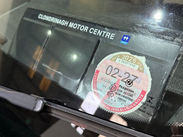 BMW 330E Sport - Only 97km 382484703