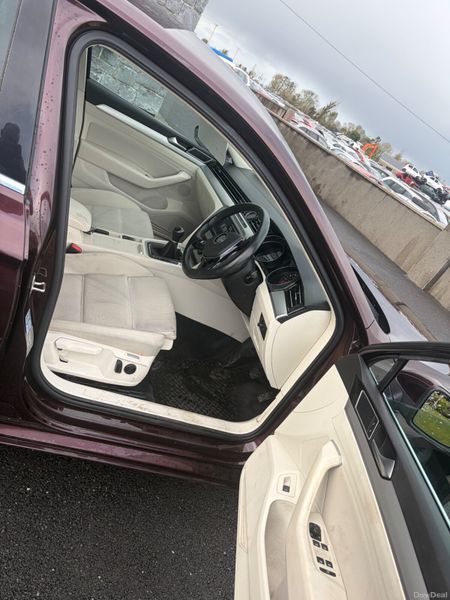 Volkswagen Passat 2016 382406275