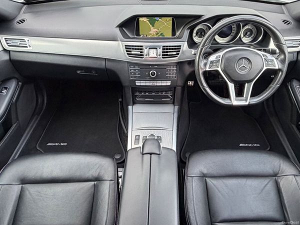 Mercedes-Benz E220d AMG NightEdition 382408785