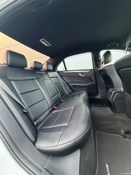 Mercedes-Benz E220d AMG NightEdition 382408787