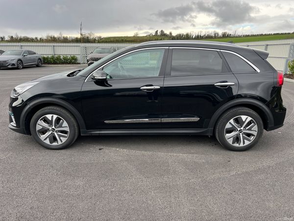 2022 Kia Niro 4 + EV 150kw Long Range 64kWh 382410637