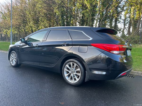 Hyundai i40 2015 NCT03/27 382418741