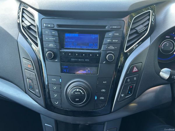 Hyundai i40 2015 NCT03/27 382418779