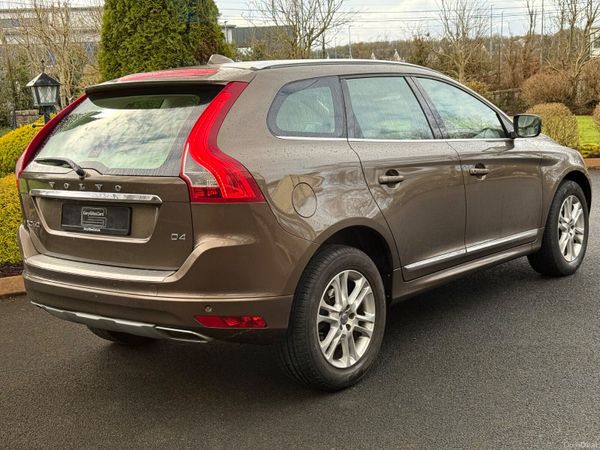 Immaculate 152 Volvo XC60 Auto! 382434745