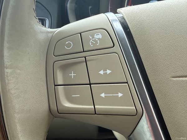 Immaculate 152 Volvo XC60 Auto! 382434757