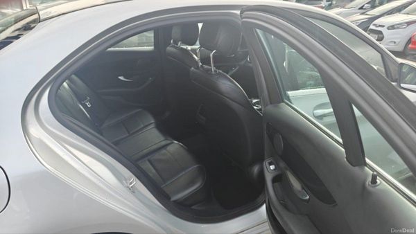 Mercedes-Benz C-Class C220d Executive Auto 382436045