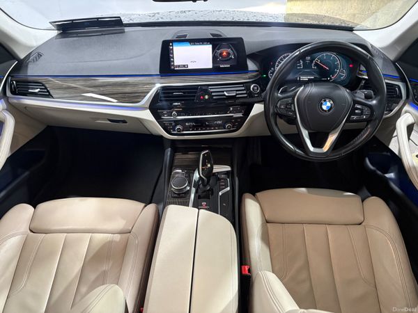 2017 BMW 520D G30 SE AUTO NCT 08/27 382438221