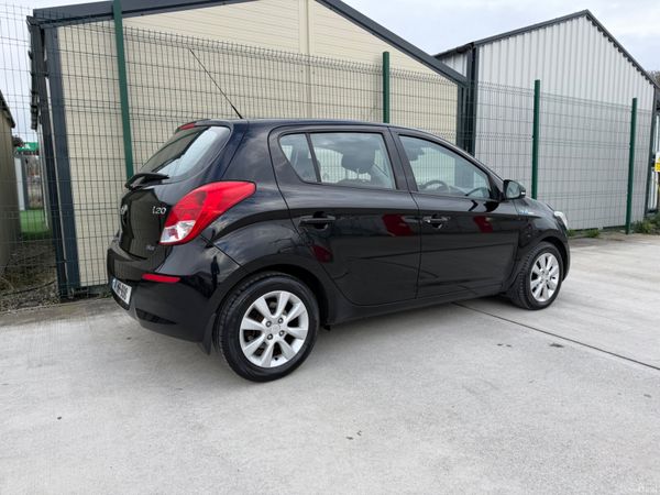Hyundai i20 141 1.4 Diesel 382554833
