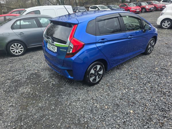 AUTOMATIC,NCT, LEATHER, CAMERA, FINANCE 382560301