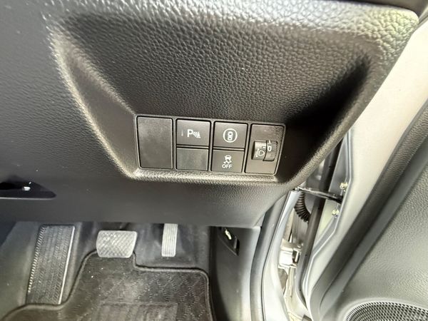 2020 Honda Fit 1.5 Hybrid Automatic,40K Miles 382661723