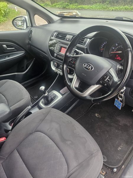 Kia Rio 2015 382675441