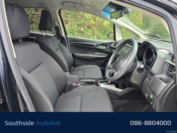 ONLY 18K KMS!! AUTO / NEW NCT! 382680945