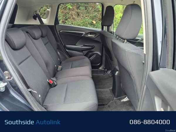 ONLY 18K KMS!! AUTO / NEW NCT! 382680967