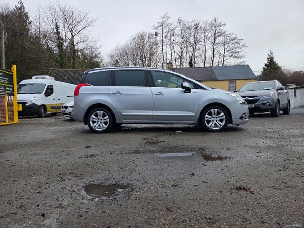 High Spec Peugeot 5008 7 Seater 382687393