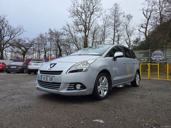 High Spec Peugeot 5008 7 Seater 382687411