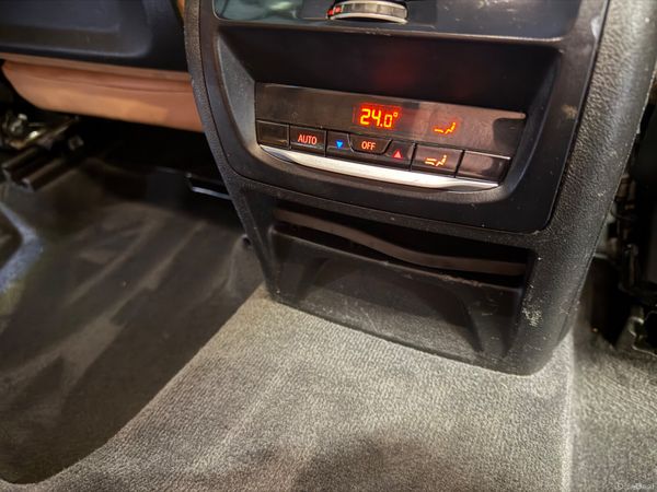 182 BMW X3 2.0i  X-Line ** V Low Klms ** 382689863