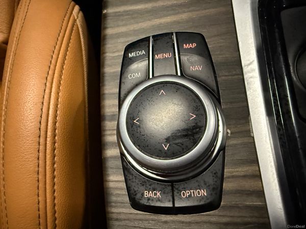 182 BMW X3 2.0i  X-Line ** V Low Klms ** 382689867