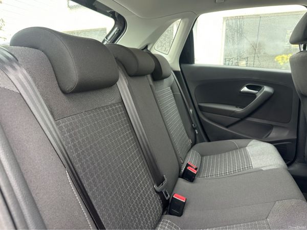 Volkswagen Polo LOW MILEAGE DBA-6RCJZ 382604363