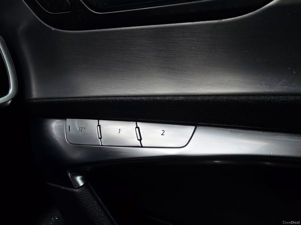 Audi A6 2019 S-LINE 2.0 204bhp BLACK ED STYLING 382606165