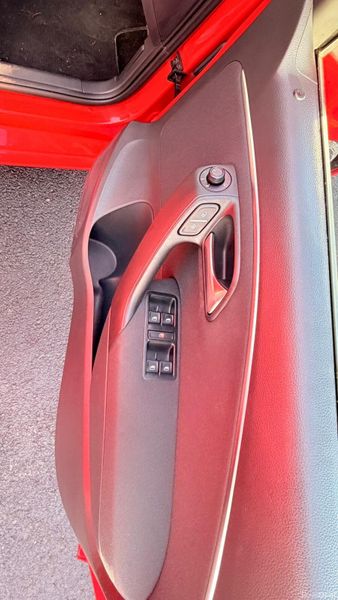 Volkswagen Polo 2016 382606187