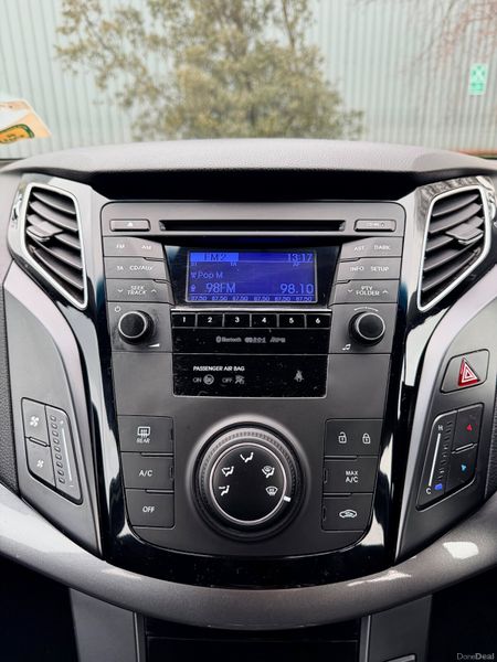 Hyundai i40 2014 full service history tax&NCT 382620499