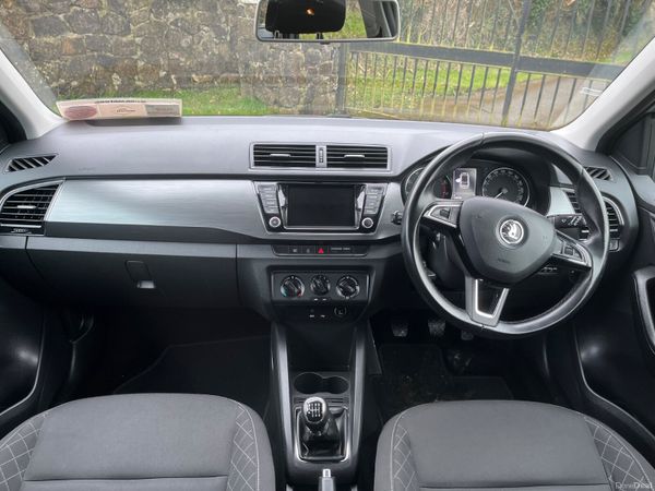 Skoda Fabia 1.2 TSI. New NCT and Fully serviced 382621737