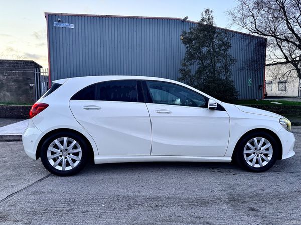 Mercedes-Benz A-Class 2016 Auto 382621995